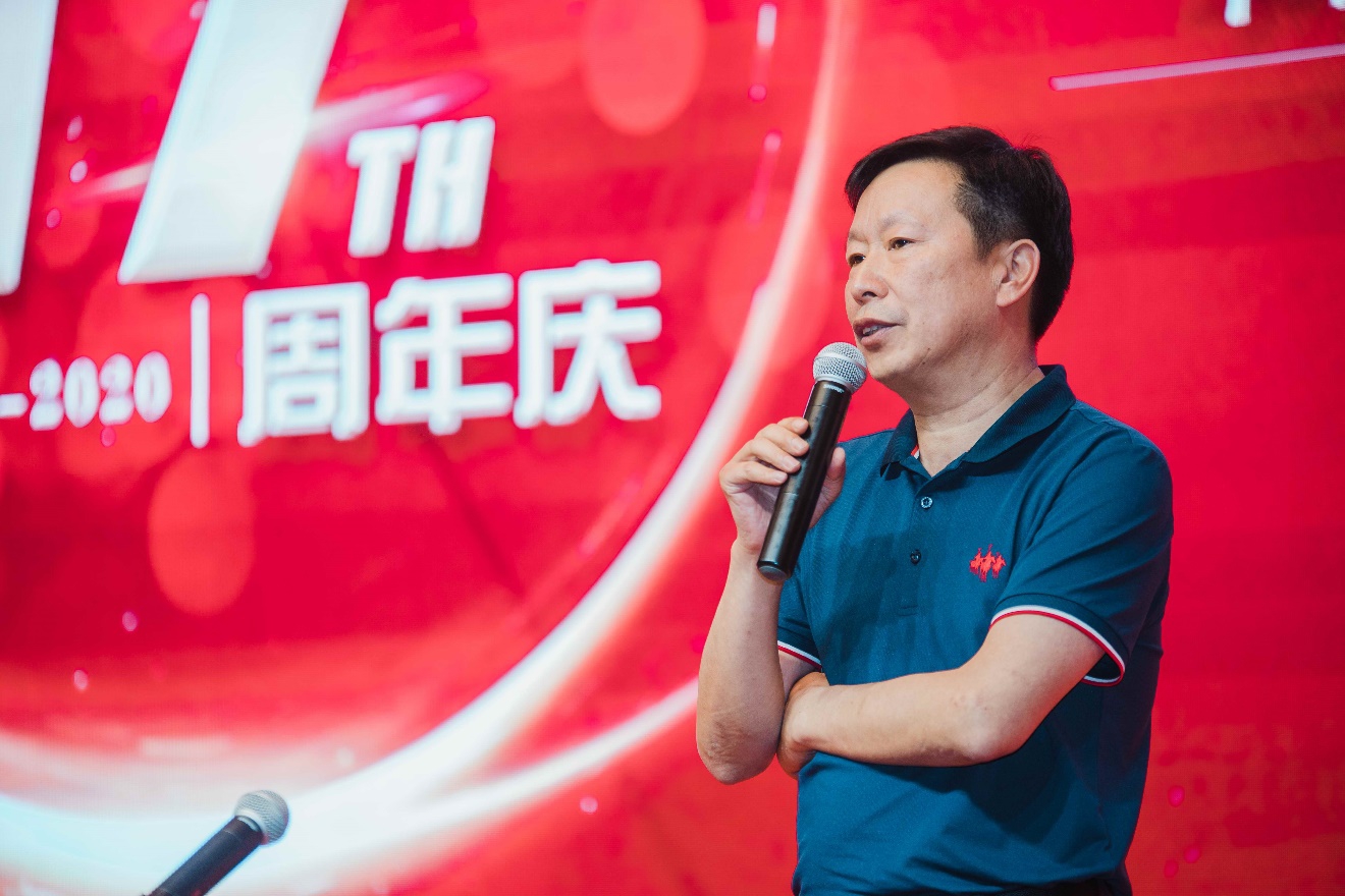 加拿大pc28预测十七载 因你更精彩