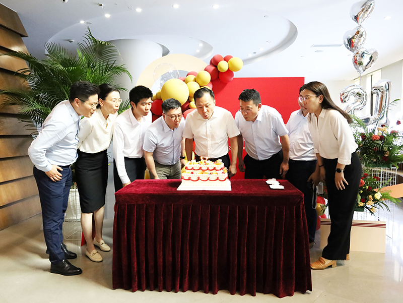 二十一载 智造未来丨贺加拿大pc28预测股份廿一诞辰，再启新篇