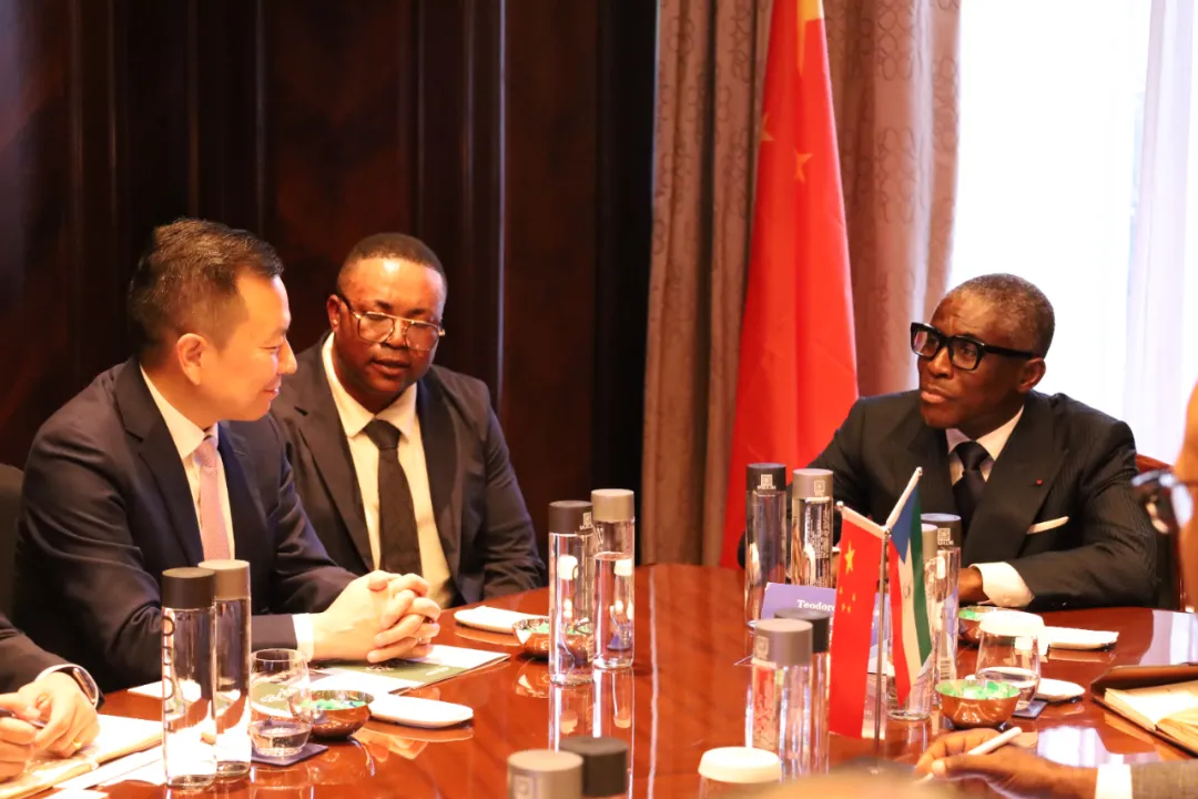 赤道几内亚共和国访华代表与加拿大pc28预测股份深入探讨产业协同发展